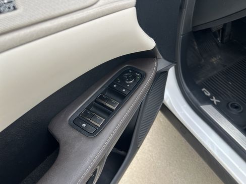 Used 2024 Lexus RX 350 FWD w/ Convenience Package image 14