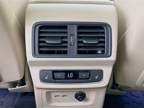 Used 2021 Audi Q5 e Prestige image 27