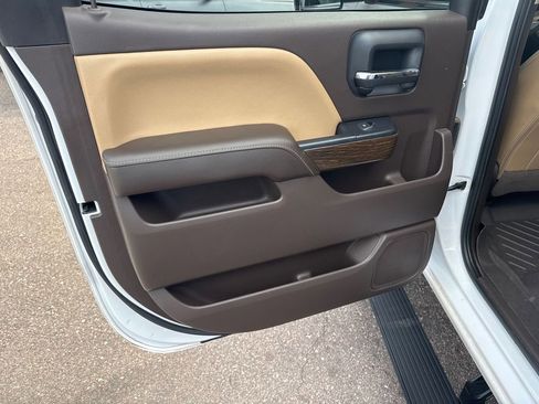 Used 2018 GMC Sierra 3500 Denali w/ Duramax Plus Package image 14