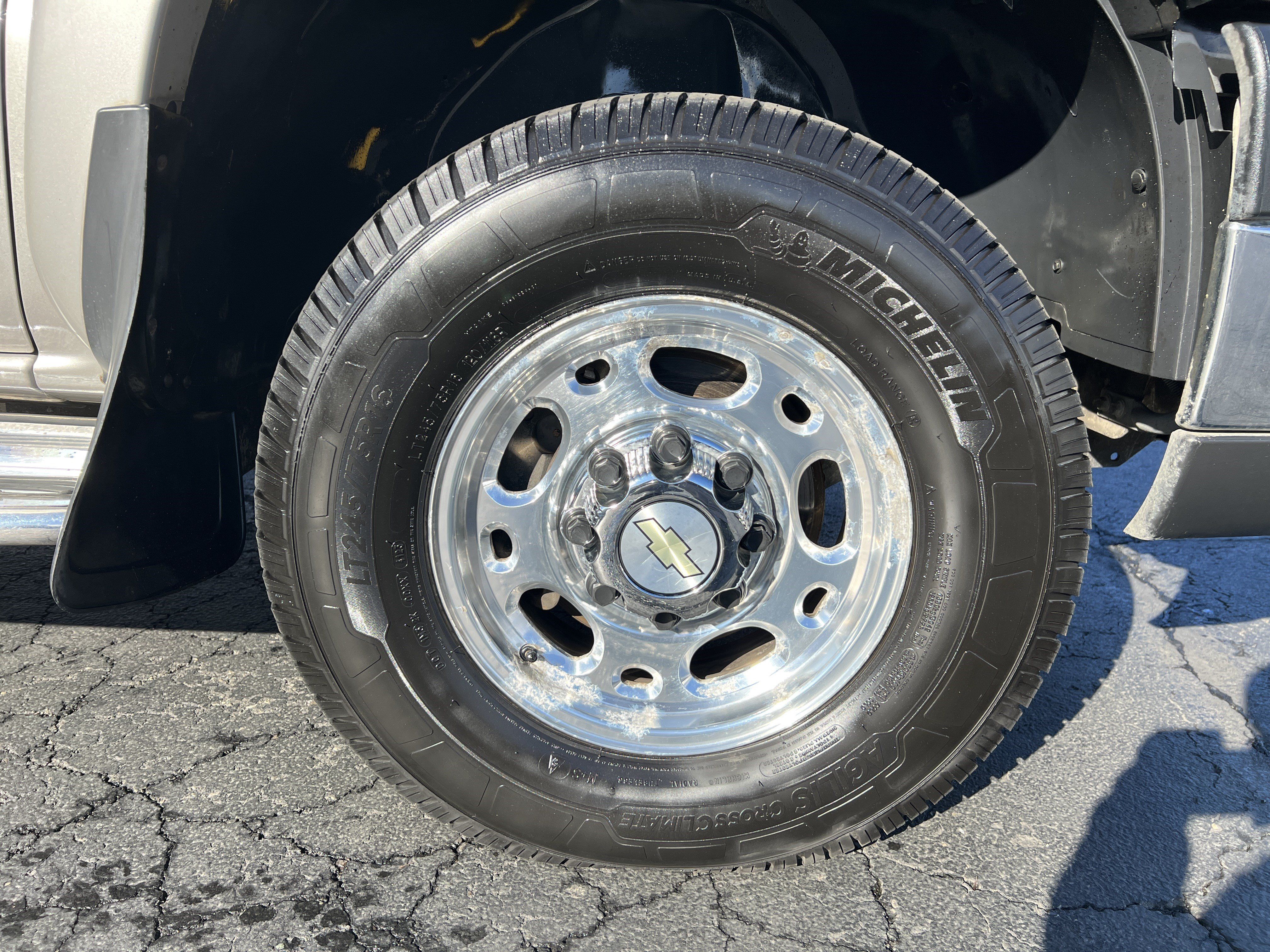 Used 2007 Chevrolet Silverado 2500 LT w/ Heavy-Duty Power Package RWD image 11