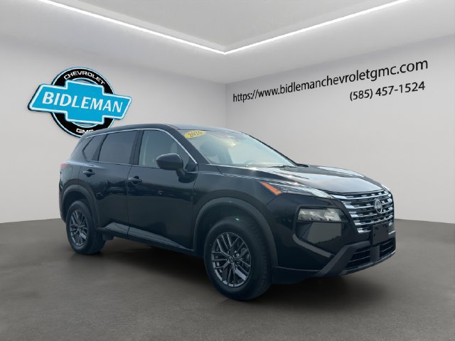 Used 2026 Nissan Rogue SV AWD/4WD image 1