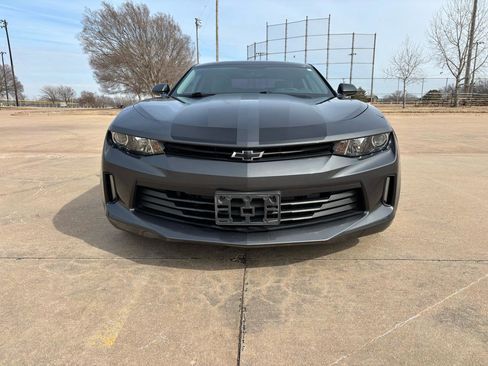 Used 2016 Chevrolet Camaro LT image 5