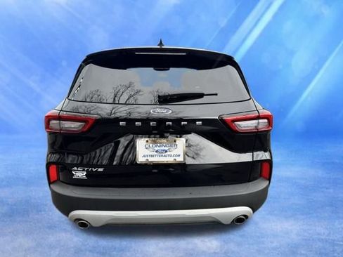 Used 2023 Ford Escape Active image 9