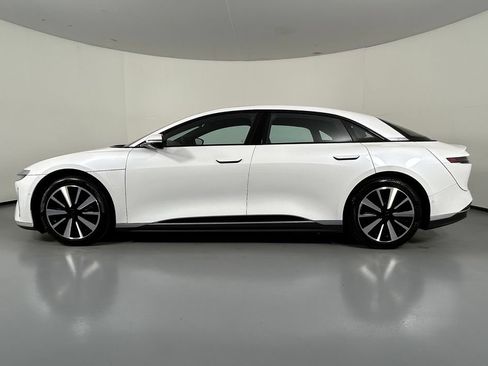 Used 2024 Lucid Air Touring AWD/4WD image 4