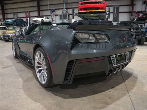 Used 2017 Chevrolet Corvette Z06 RWD image 6