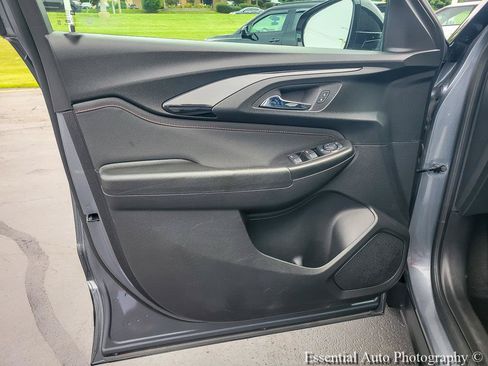 Certified 2022 Chevrolet TrailBlazer RS FWD image 20