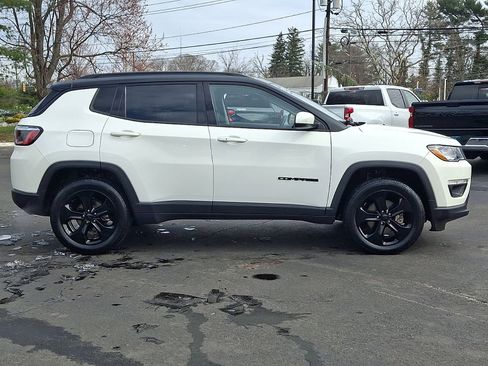 Used 2021 Jeep Compass Altitude image 26