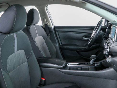 Used 2025 Nissan Sentra SV w/ All-Weather Package FWD image 26