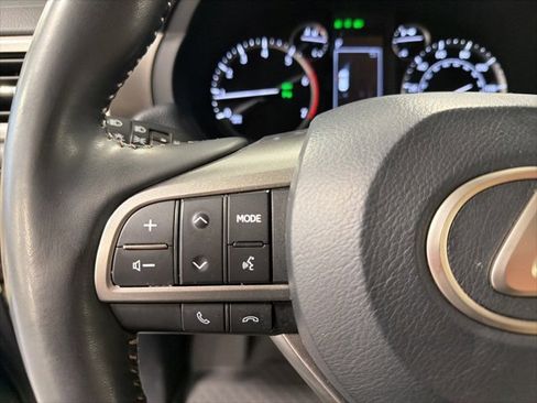 Used 2023 Lexus GX 460 Premium w/ Premium Package image 16