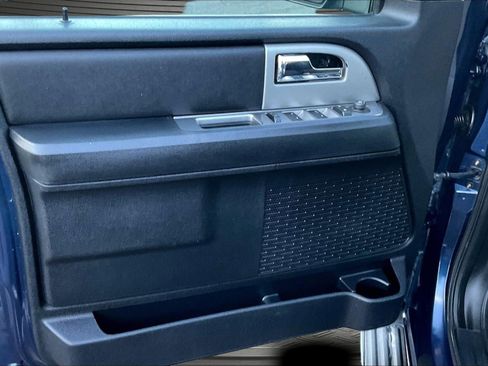 Used 2016 Ford Expedition EL XLT AWD/4WD image 19