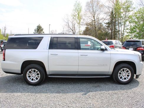 Used 2015 GMC Yukon XL SLT w/ Open Road Package AWD/4WD image 6