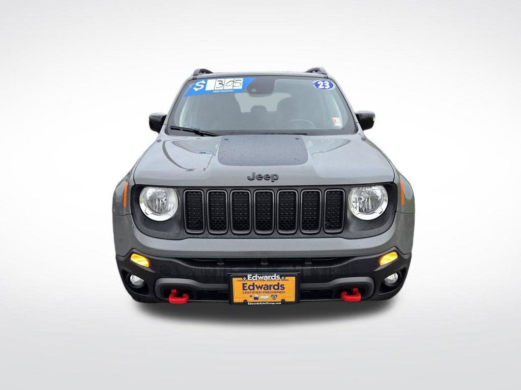 Used 2023 Jeep Renegade Trailhawk w/ Trailhawk Elite Group AWD/4WD image 10