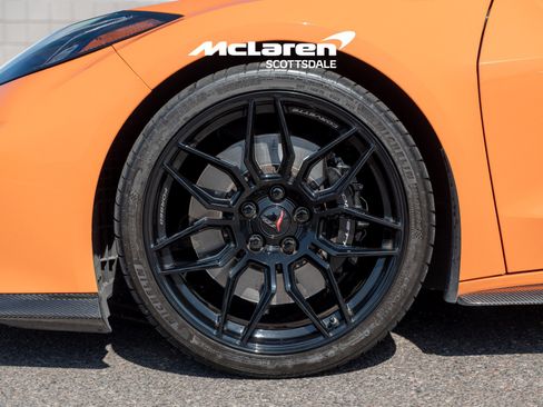 Used 2023 Chevrolet Corvette Z06 RWD image 35