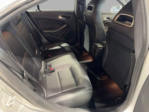 Used 2017 Mercedes-Benz CLA 250 image 32