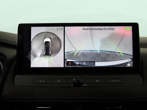 Used 2024 Nissan Rogue SL FWD image 23