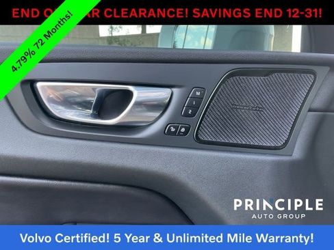 Certified 2023 Volvo XC60 B5 Ultimate w/ Protection Package Premier image 22