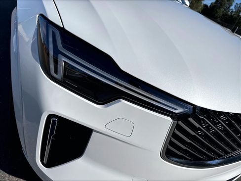 New 2026 Volvo XC90 B5 Core AWD/4WD image 33