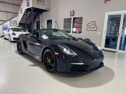 Used 2018 Porsche 718 Boxster S image 74