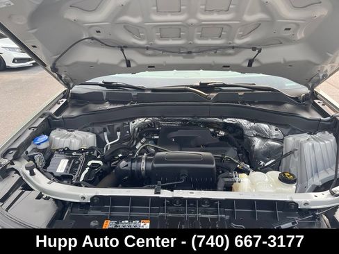 Used 2020 Ford Explorer XLT w/ Comfort Package AWD/4WD image 21