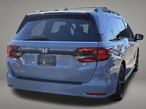 Used 2023 Honda Odyssey Sport image 5