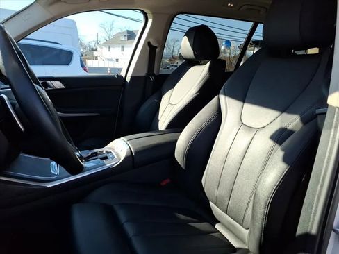 Used 2020 BMW X7 xDrive40i w/ Cold Weather Package image 26