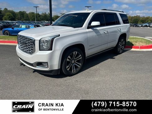 Used 2020 GMC Yukon Denali w/ Denali Premium Package AWD/4WD image 5