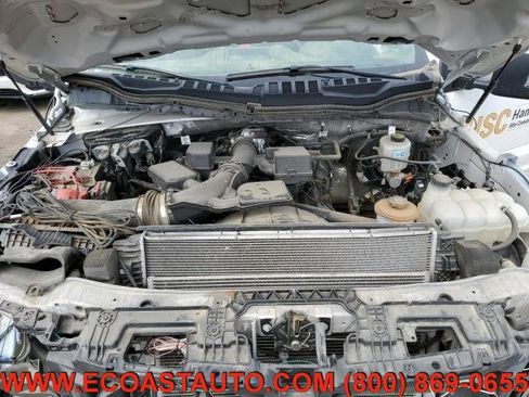 Used 2022 Ford F350 XLT w/ XLT Premium Package image 5