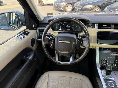 Used 2018 Land Rover Range Rover Sport HSE AWD/4WD image 39