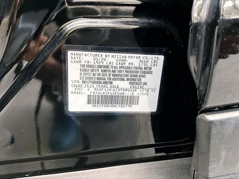 Used 2022 Nissan Kicks S FWD image 33