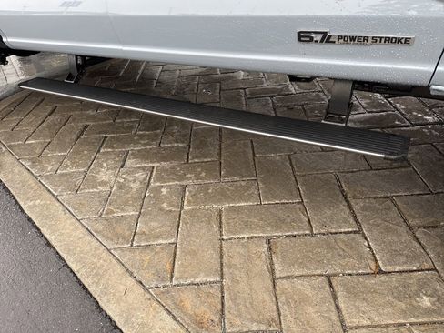 Used 2026 Ford F450 Platinum w/ FX4 Off-Road Package image 11