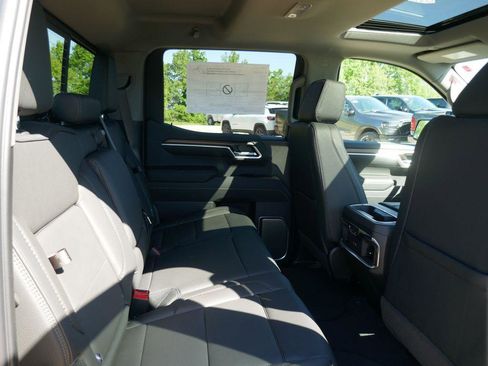 New 2026 GMC Sierra 1500 Denali AWD/4WD image 13
