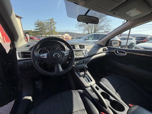 Used 2016 Nissan Sentra SV image 19
