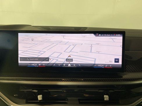 Used 2025 BMW X7 M60i w/ Climate Comfort Package AWD/4WD image 19