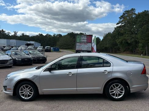 Used 2012 Ford Fusion S image 44