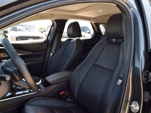 Used 2024 MAZDA CX-30 AWD 2.5 S w/ Premium Package image 15