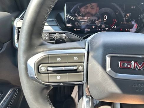 New 2026 GMC Acadia Elevation AWD/4WD image 24