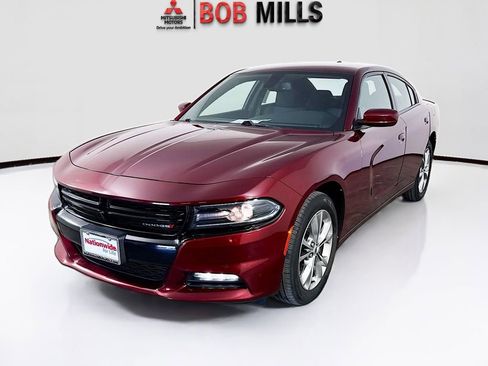 Used 2020 Dodge Charger SXT w/ Navigation & Travel Group AWD/4WD image 3