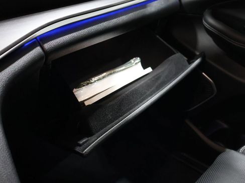 Used 2023 Jeep Grand Cherokee Overland w/ Luxury Tech Group IV image 29