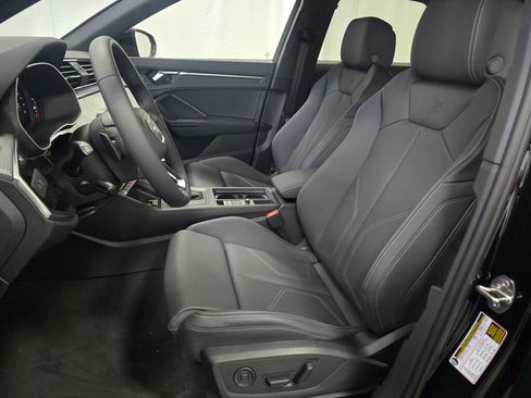 New 2025 Audi Q3 2.0T Premium image 12