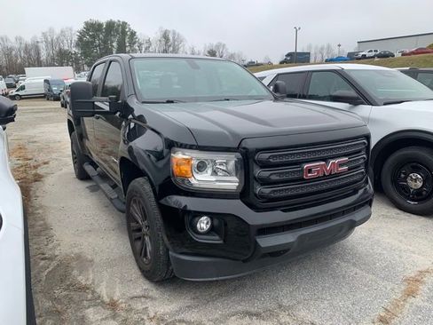Used 2019 GMC Canyon SLE w/ Elevation Edition image 2