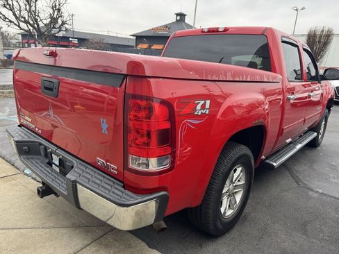 Used 2011 GMC Sierra 1500 SLE image 3