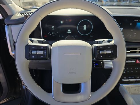 Used 2025 Hyundai Santa Fe Calligraphy image 21
