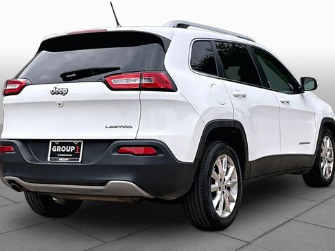 Used 2015 Jeep Cherokee Limited FWD image 13
