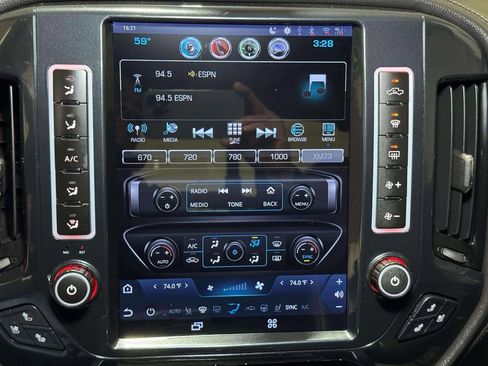 Used 2018 Chevrolet Silverado 1500 LTZ Z71 w/ LTZ Plus Package image 8