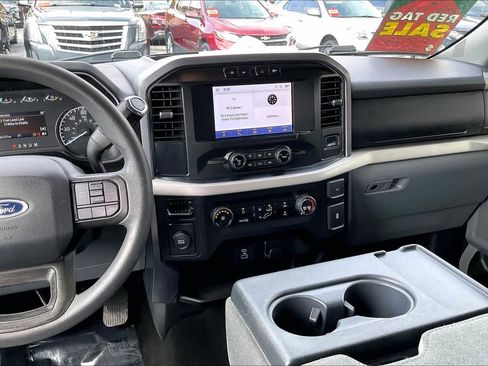 Used 2023 Ford F150 XLT image 7