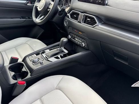 New 2025 MAZDA CX-5 AWD 2.5 S w/ Preferred Package image 18