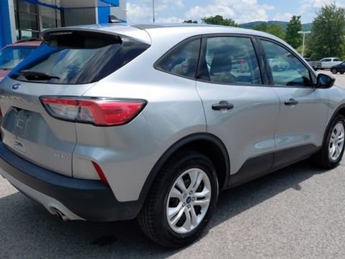 Used 2022 Ford Escape S AWD/4WD image 4
