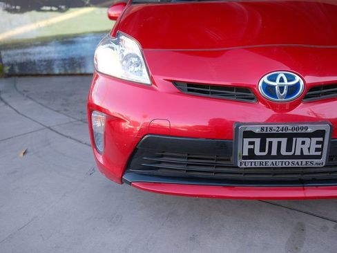 Used 2012 Toyota Prius Four image 19