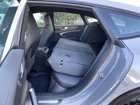 Used 2025 Audi RS 7 Performance image 29