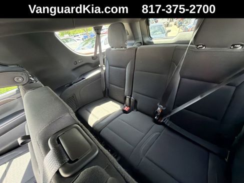 Used 2022 Chevrolet Suburban LS w/ Driver Alert Package RWD image 28